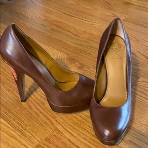 Vince Camuto gently worn brown 3.5 inch heels